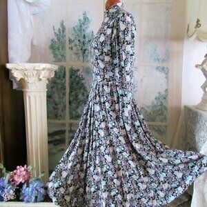 FLORAL TEA DRESS, 5/6, WIDE SKIRT, HIGH NECKLINE, SHAPELY VINTAGE ELEGANCE 1980s